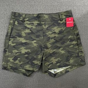 Spanx Sunshine 6” Camo Shorts